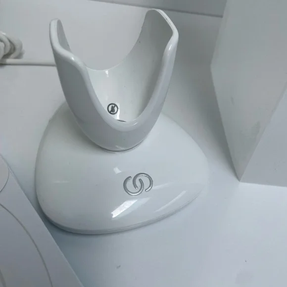 Nu Skin Lumispa - Picture 2 of 4